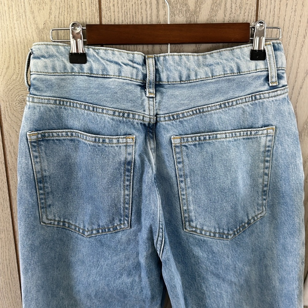H&M | Buttonfly Straight Leg Jeans - Picture 7 of 10